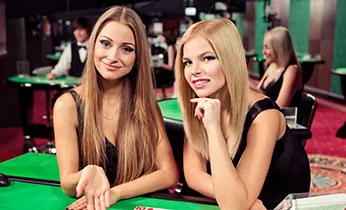 Hỗ trợ khách hàng 24/7 555win slot